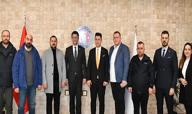 TOBB Çanakkale Genç Girişimciler, ÇOMÜ Rektörü ile İş Birliği Protokolü İçin Buluştu