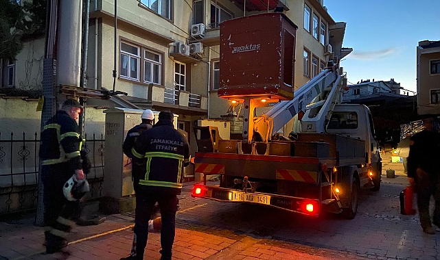 Çanakkale'de  bir trafoda  patlama meydana geldi