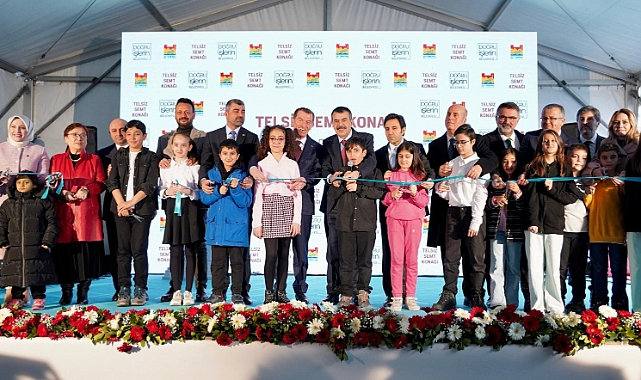 Zeytinburnu Telsiz Bilgi Evi’nin açılışı Bakan Tekin’in katılımıyla gerçekleştirildi