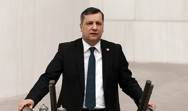 "Atatürk'e saygısızlık edenlerin tarikat bağlantısını araştırdınız mı?"
