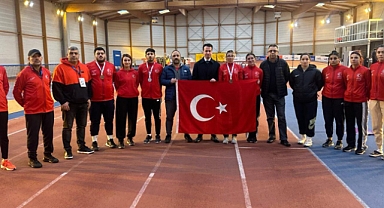 Bakan Aşkın Baktan özel milli sporcuları tebrik