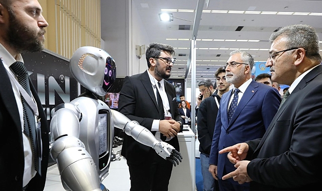 Bakan Işıkhan, Verimlilik ve Teknoloji Fuarı’nı ziyaret etti
