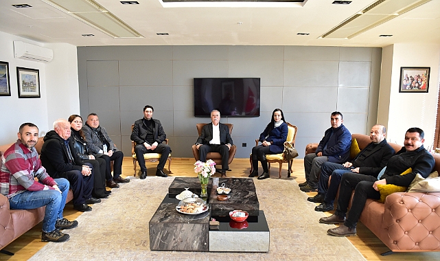 Başkan Gökhan, CHP Ezine Teşkilatı ve Belediye Başkan Adaylarını ağırladı