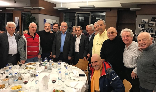 Başkan Gökhan, lise arkadaşları ile buluştu