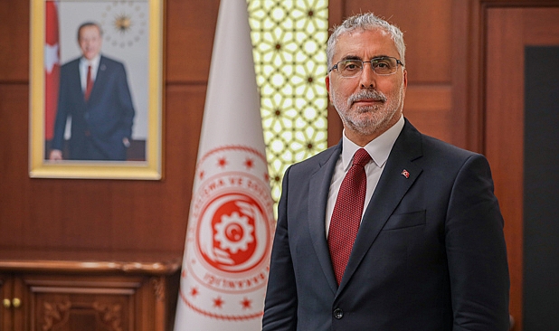Çalışma saatleri hakkında beklenen açıklama geldi