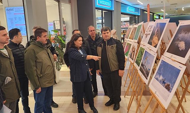 Çanakkale'de 13."Tarım orman ve insan" konulu fotoğraf sergisi açıldı