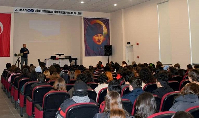 Çanakkale Güzel Sanatlar Lisesinde yaban hayatı konuşuldu