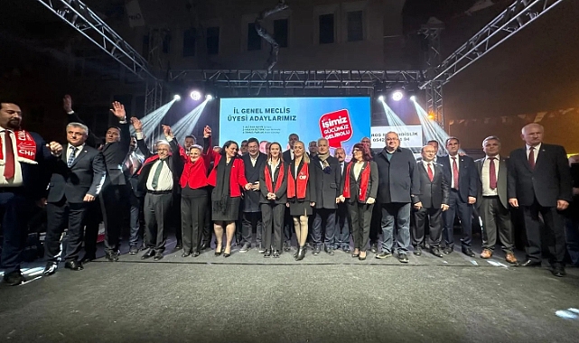 CHP Gelibolu'da adaylarını tanıttı