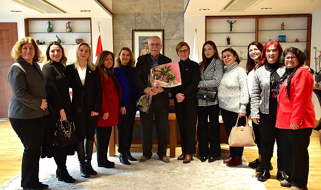 CHP Kadın Kolları Yönetimi'nden Başkan Gökhan'a ziyaret