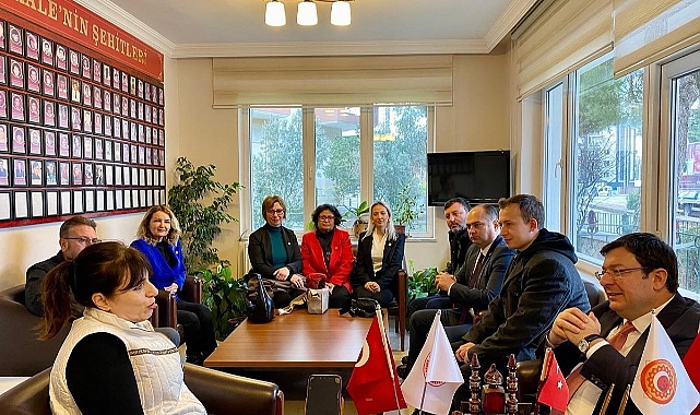 CHP'li Erkek Şehit ve Gazi yakınlarını ziyaret etti
