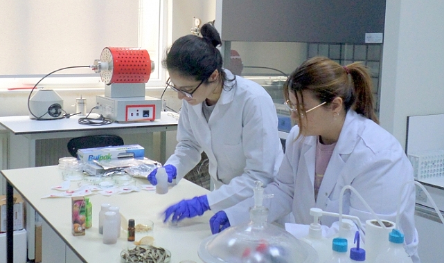 ÇOMÜ Kimya Mühendisliği'nden Çevre Dostu Gıda Ambalajı İnovasyonu