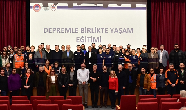 “Depremle Birlikte Yaşam” semineri düzenlendi