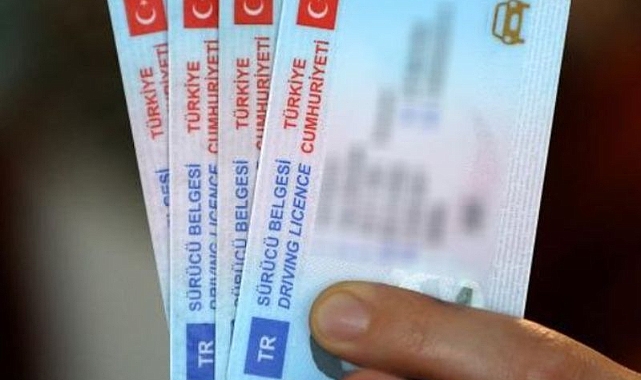 Ehliyetler için son değiştirme tarihi 31 Aralık 2024 olarak belirlendi
