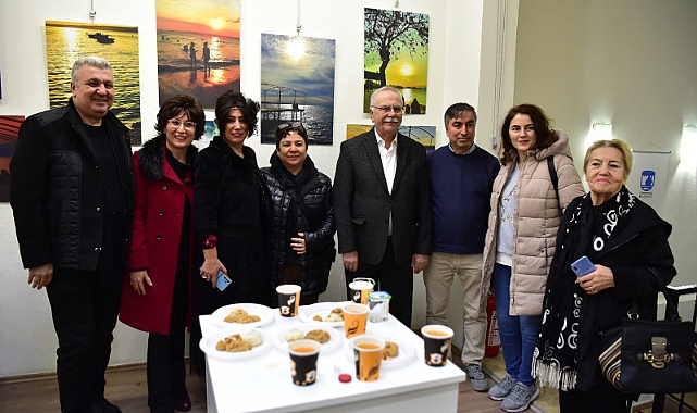 Hava'da Aşk Kokusu Var fotoğraf sergisi açıldı