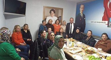İYİ Parti kadınları bir araya geldi