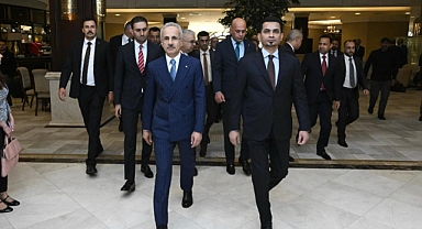 Kalkınma yolu için kritik görüşme