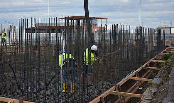 Lâpseki Belediyesi, İlçe ve Hemşeriler İçin Yapılan Çalışmaları Titizlikle Sürdürüyor