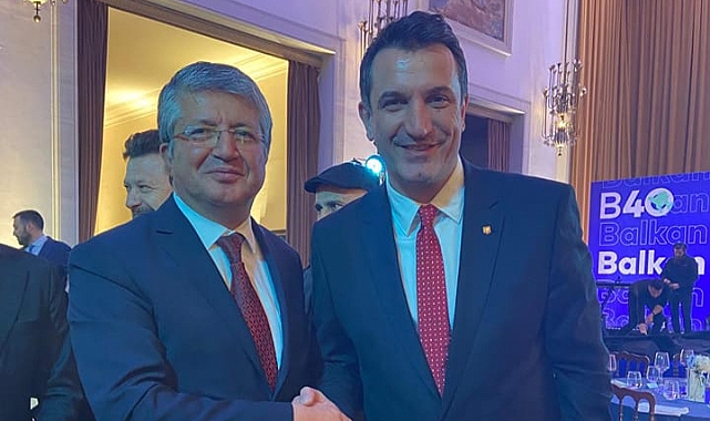 Mutluay, B40 Tiran Zirvesine katıldı