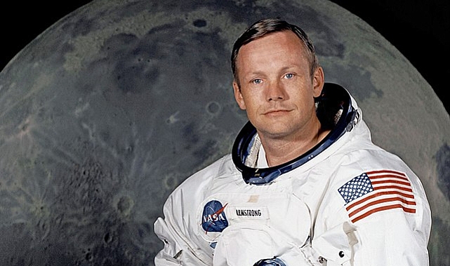 Neil Armstrong: İnsanoğlunun Ay'a İlk Adımını