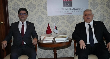 Rektör Erenoğlu'ndan TÜBA başkanı Şeker'e ziyaret