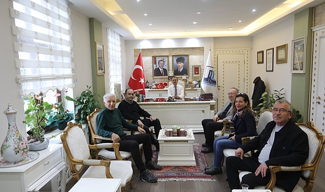 Vali İlhami Aktaş’a makamında ziyaret et
