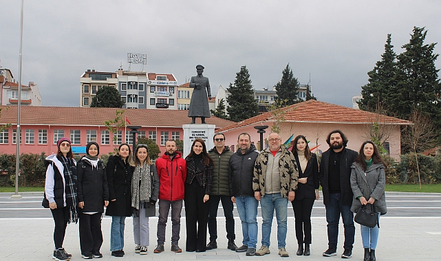 Yeni Yüzyıl Mimarlık; “Etik dersi vermekten vazgeçerek özür dilesinler”