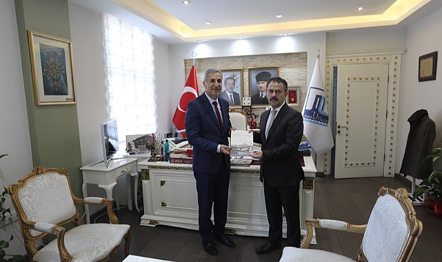 Assos Kazı Heyeti Başkanı Prof. Dr. Nurettin Aslan’dan Vali Aktaş’a ziyaret