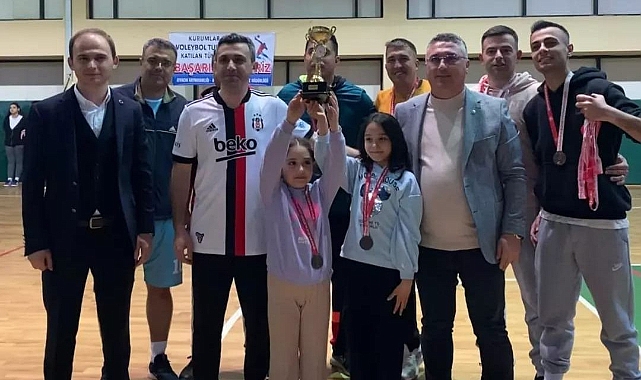 Ayvacık'ta Kaymakamlık Voleybol Turnuvası düzenlendi