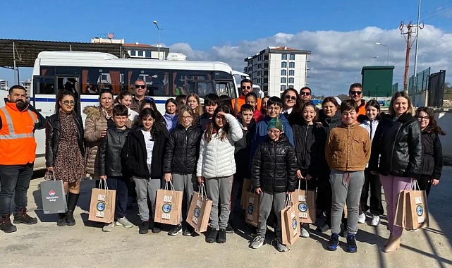 Bahçeşehir Koleji öğrencileri Atık Getirme Merkezi’nde
