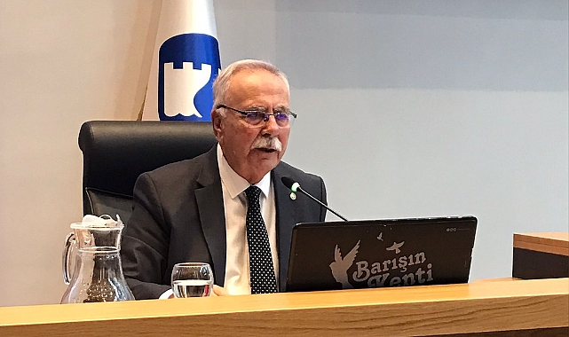 Başkan Gökhan veda konuşmasında kadın cinayetlerine de dokundu