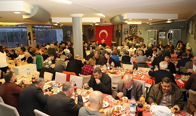 Başkan Özacar iftar programına katıldı