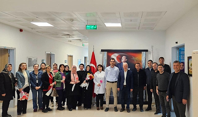 Başkan Yılmaz, sağlık çalışanlarının tıp bayramını ziyaret ederek kutladı
