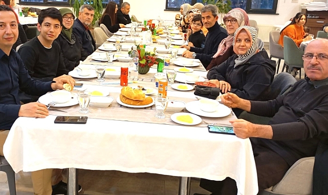Çan'da Has Mobilya iftar verdi