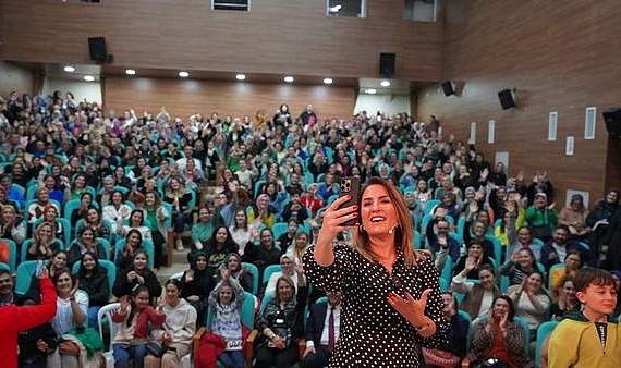 Çan'da söyleşiye yoğun ilgi