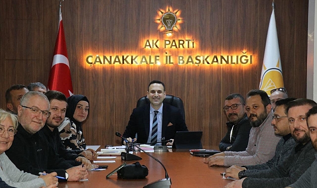 Çanakkale'de AK Parti il yönetim kurulu haftalık toplantısını gerçekleştirdi