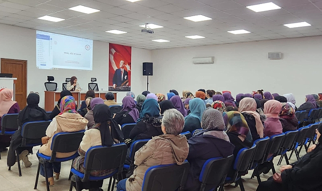 Çanakkale'de kadınlar konferansta buluştu