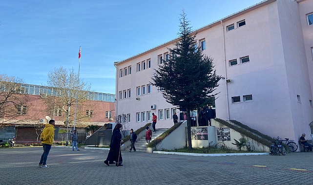 Çanakkale'de sandıklar kapandı!
