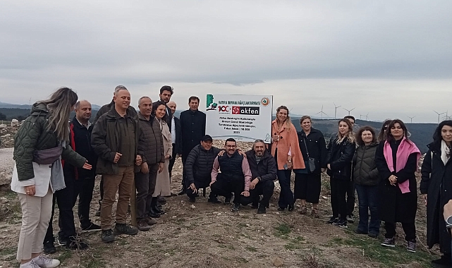 Çanakkale İl Özel Dairesi Genel Sekreteri Celil Sezgin ağaç dikim etkinliğinde