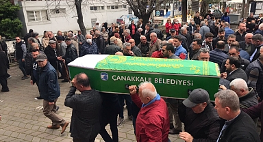 Çanakkale siyasetinin değerli ismi İhsan Sakaldaş'ın vefatı büyük üzüntü yarattı