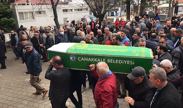 Çanakkale siyasetinin değerli ismi İhsan Sakaldaş'ın vefatı büyük üzüntü yarattı