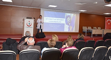 Devlet Hastanesi’nde diyabet eğitimleri verildi