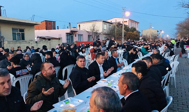 Dolu, iftar programına katıldı