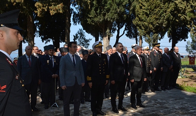 Eyüp Yılmaz Lapseki Şehitlik Anıtı'ndaydı