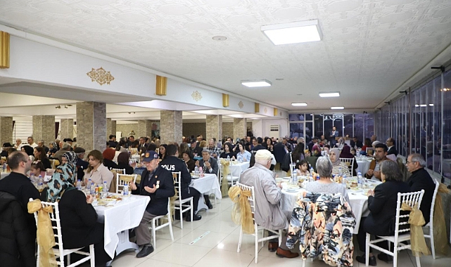 Gelibolu'da Şehit yakınları ve gaziler iftarda buluştu