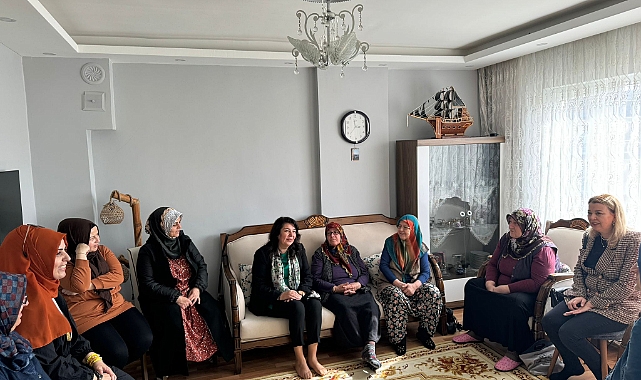 İskenderoğlu, seçim kampanyası kapsamında mahalleleri ziyaret ediyor