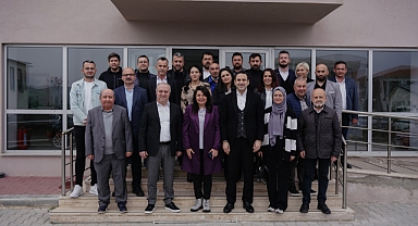 Jülide İskenderoğlu, Çanakkale organize sanayi bölgesi'ni ziyaret etti