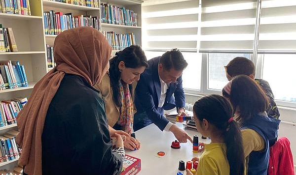 Musa Göktaş, kütüphaneler haftası etkinlikleri kapsamında ilçe halk kütüphanesini ziyaret etti