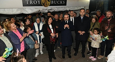 Naim Makas, İçişleri Bakan Yardımcısı Bülent Turan'ı TroyBucks standında ağırladı