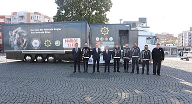 Narkotik Eğitim Tırı Çanakkale'ye geldi