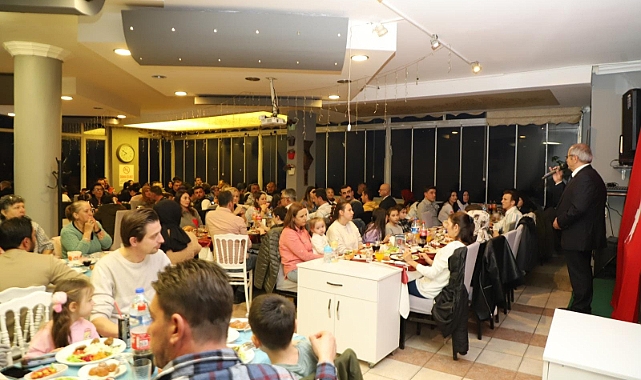 Özacar iftarda personellerle buluştu
